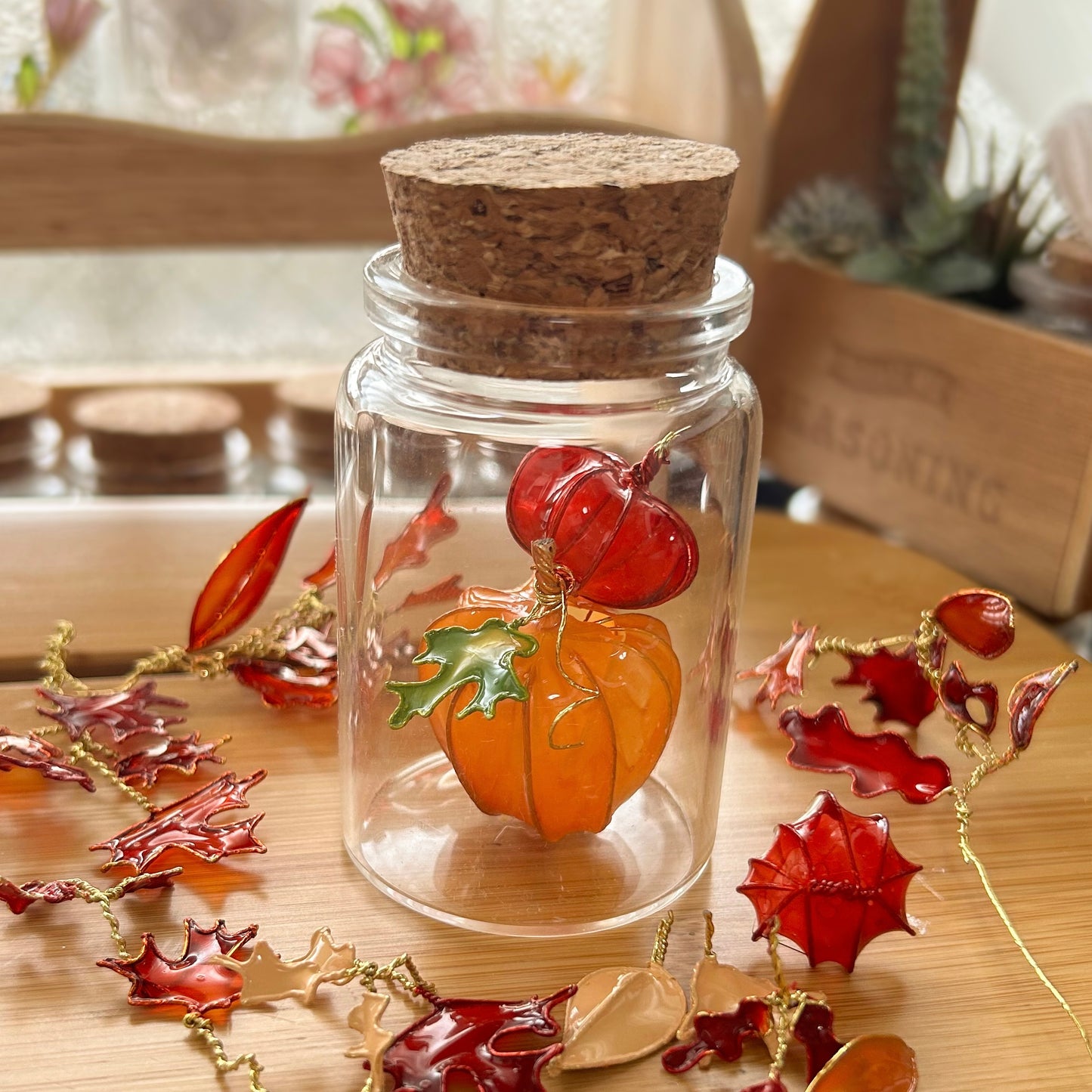 Build your own autumn pumpkin jar!