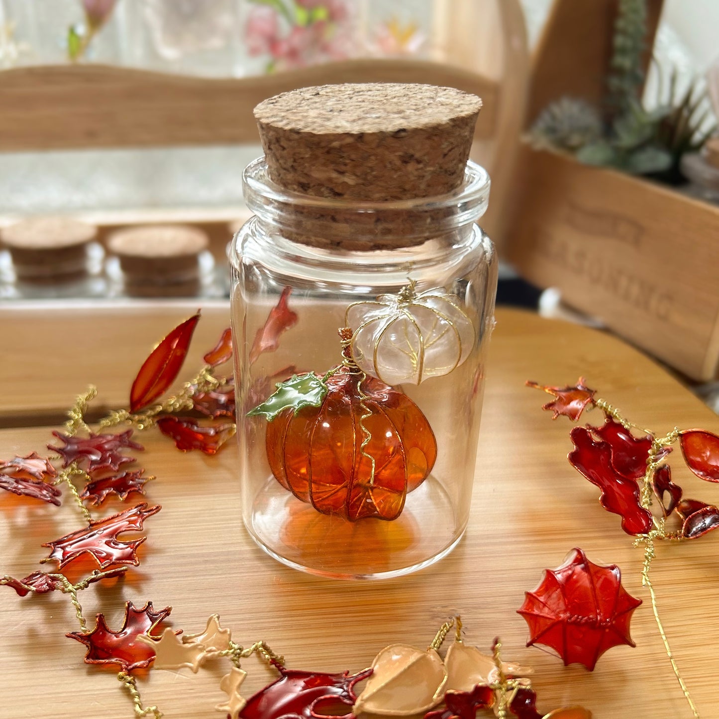 Build your own autumn pumpkin jar!