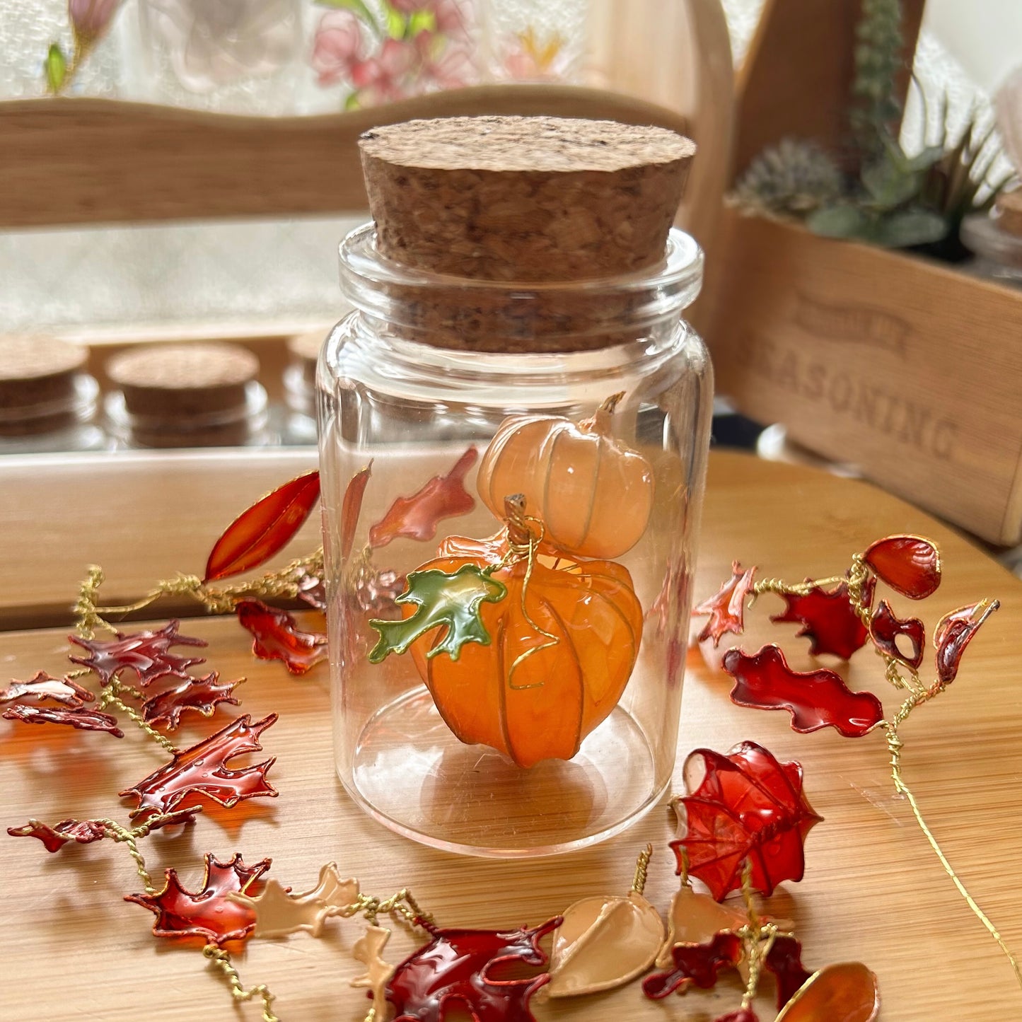 Build your own autumn pumpkin jar!