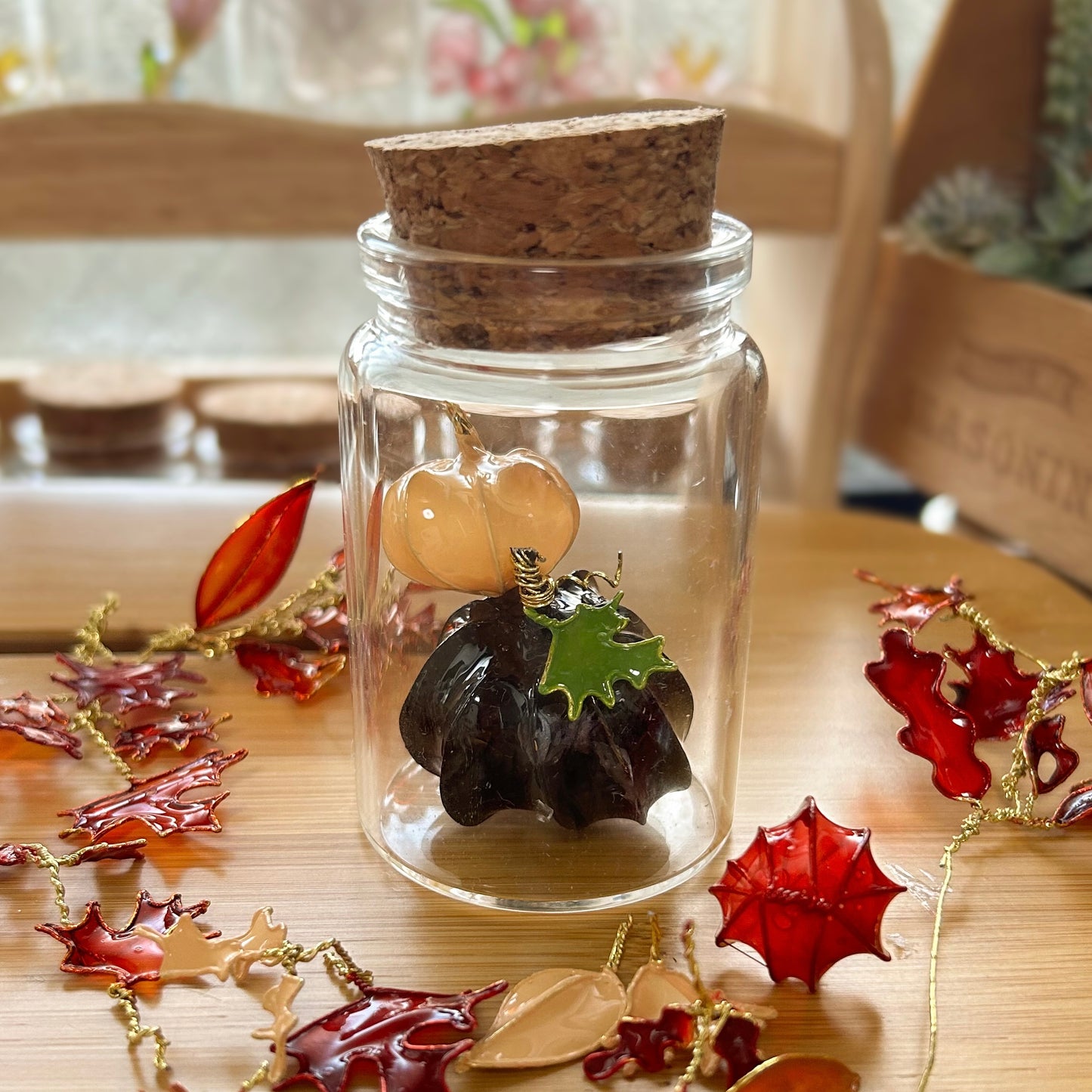 Build your own autumn pumpkin jar!