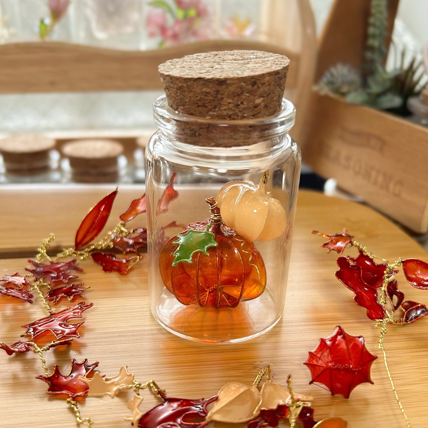 Build your own autumn pumpkin jar!