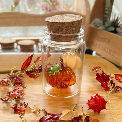 Build your own autumn pumpkin jar!