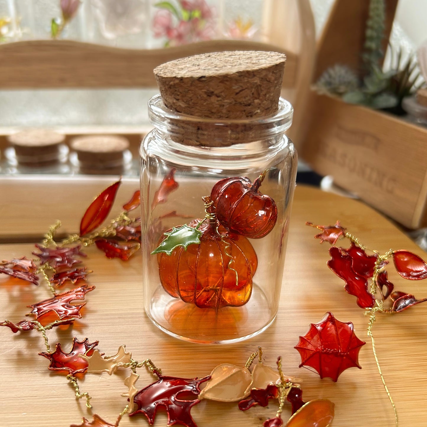 Build your own autumn pumpkin jar!